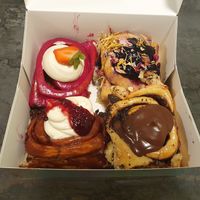 Buns with strawberry, blueberry, Oreo and cheery at Cinnamood - Mönckebergstraße in Hamburg