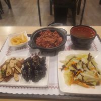 'Taiwanese bibimbap' I would call it haha at Lin's Vegetarian Food - 林家素食 in Tainan