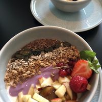 Joghurt bowl with added fruit   at vorveg in Hannover