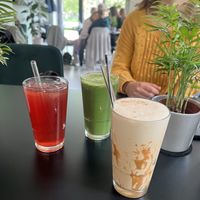 ice tea, green smoothie, frappe caramel  at vorveg in Hannover