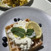 Waffel with lemon curd   at vorveg in Hannover
