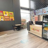 Innenansicht  at Burgerme - Markthalle Marzahn  in Berlin