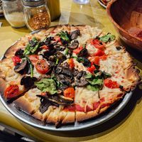 Vegan cheese, gluten free, mushrooms, basil, spinach and tomato #Veganuary at Empire Slice House in Tulsa