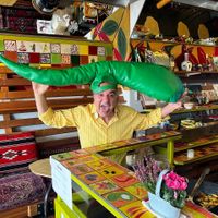 Der Besitzer ist für jeden Spaß zu haben at Peperoni in Muenster