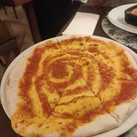 Garlic bread with tomato at Restaurante Acacia in Murcia