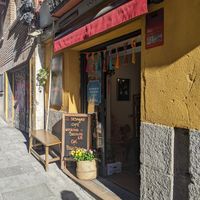 outside at El Obrador de la Paka in Madrid