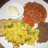 English breakfast at DopHert in Amsterdam