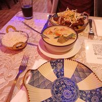 Thai Green Curry and Pad Thai at kasthamandap Restaurant Algés in Alges