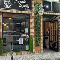 Outside at La Jaula De Grillos in Zaragoza