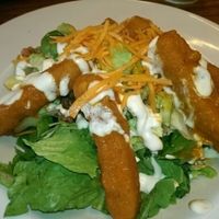 B Wing Salad at Veggie Grill in Laguna Niguel