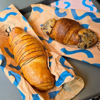 Schoggigipfel & Crookie at Bakery Bakery - Basel SBB in Basel