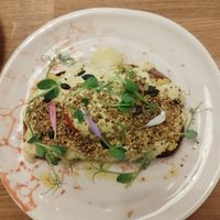 Vegan Benedict at Pequeno Café e Bistrô - Príncipe Real in Lisbon