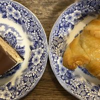 Oreo Cheese Cake and Croissant   at La Loca de Enfrente in Madrid