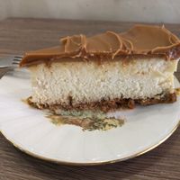 Biscoff cheesecake at La Loca de Enfrente in Madrid