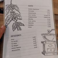 Drinks at La Loca de Enfrente in Madrid