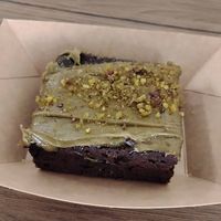 Pistachio brownies  at La Loca de Enfrente in Madrid