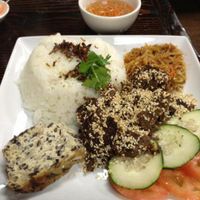 Broken rice with shredded vermicelli, steamed tofu cake, and faux beef (althouth the menu said steamed egg it is actually a tofu cake) at An Lac Duyen in Garden Grove