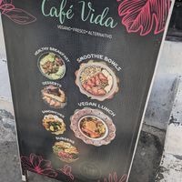  at Café Vida in La Paz