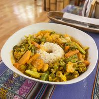 Thai curry  at La Casa de Bamboo in Huacachina