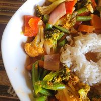 spicy Thai Curry at La Casa de Bamboo in Huacachina