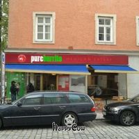 Store Front Pure Burrito at pureburrito - Lindwurmstr in Munich