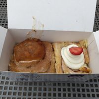 Apfel und Erdbeere at Cinnamood in Trier