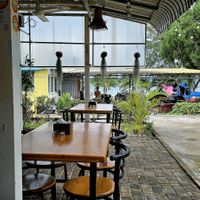 Outdoor seating at Sunny Turkish Fast Food in Koh Rong
