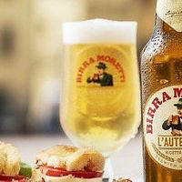 Uitgebreide keuze in vegan hapjes at Tante Annie's Lunch, Bar & Tapas in Oldenzaal