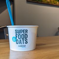 Super food oats are vegan as-is, my favorite is peanut butter cinnamon apple #Veganuary at Nekter Juice Bar in Reno