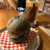 Burger (in vegan option) + Cola „Whole Earth“  at Faire Tapas & Wine in Barcelona