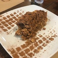 Crumble da avó  at Terra Restaurante Natural in Lisbon