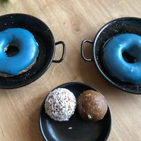 Raw doughnut and energy balls! at superplanty in Zagreb