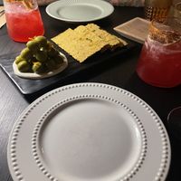 Olives / crackers  at Aliado Bar & Aperitivo in San Juan