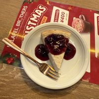 Cheesecake with Berry Saucee  at Falafel Brothers - Otemachi in Tokyo