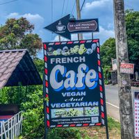   at Le Cafe Francais Bakery & Boutique in Unawatuna
