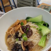 Vegan rice noodle soup at Da Mai in Cologne