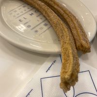 Regular Churros con Azúcar y Canela 🫶🏽  at Churrería El Moro - Coyoacán in Mexico City