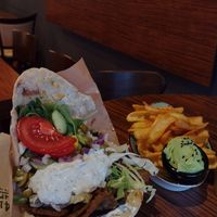 Gyon with fries at Apple & Eve - Vegan & tierisch lecker in Hamburg