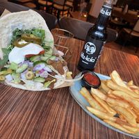 Gyros Sandwich 🔥  at Apple & Eve - Vegan & tierisch lecker in Hamburg