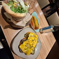 Kebab, curry wurst and spicy schnitzel at Apple & Eve - Vegan & tierisch lecker in Hamburg