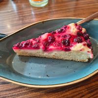 Raspberry cheesecake at Apple & Eve - Vegan & tierisch lecker in Hamburg