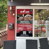 Veganes Seitan-Angebot  at Royal Mardini in Waldkirch