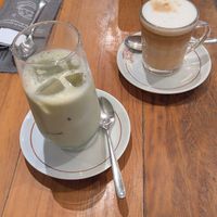 Matcha latte and latte at Teva Deli in Rio De Janeiro