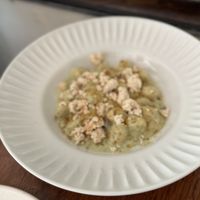 ניוקי פיסטוקים וערמונים  at Meshek Barzilay in Tel Aviv