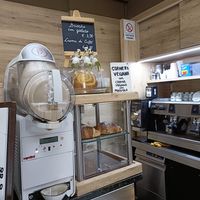 Cornetti vegani at Mastrociliegia in Ragusa