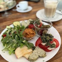 Mediterranes Frühstück mit Latte Macchiato  at Pele-Mele in Berlin