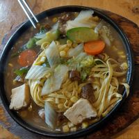 Sizzler noodles with vegan steak at Surn Yi Vegetarian Restaurant in Phnom Penh