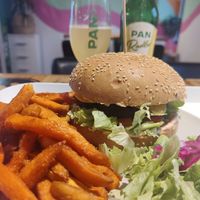  at YES rebel bites in Osijek