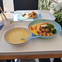  at YES rebel bites in Osijek