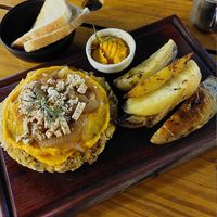 Medalhão de milanesa vegana at El Sitio in Itacare